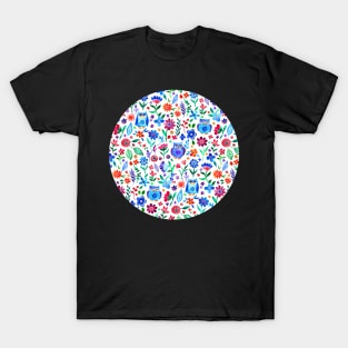 Little owls and flowers on white T-Shirt